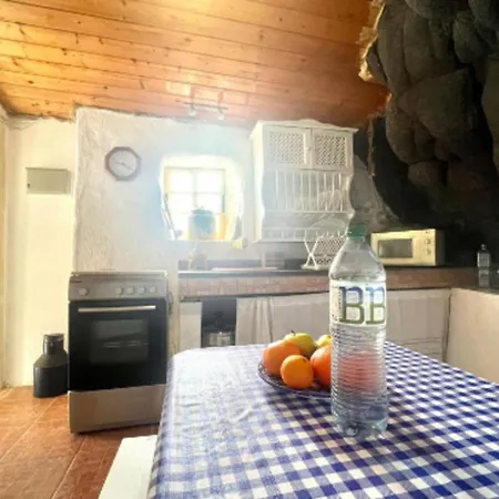 Casa Cueva Con Bonitas Vistas Al Mar Y Barbacoa Prázdninový dům *