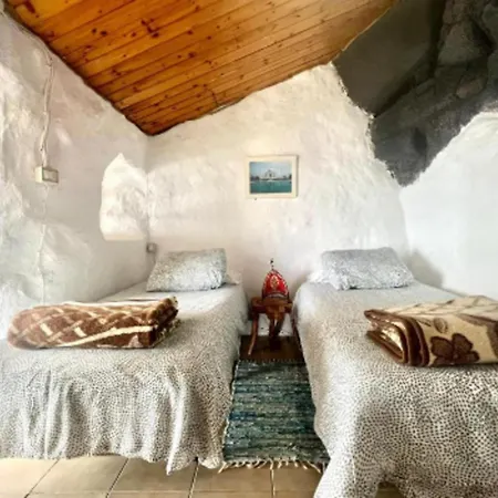 Prázdninový dům Casa Cueva Con Bonitas Vistas Al Mar Y Barbacoa